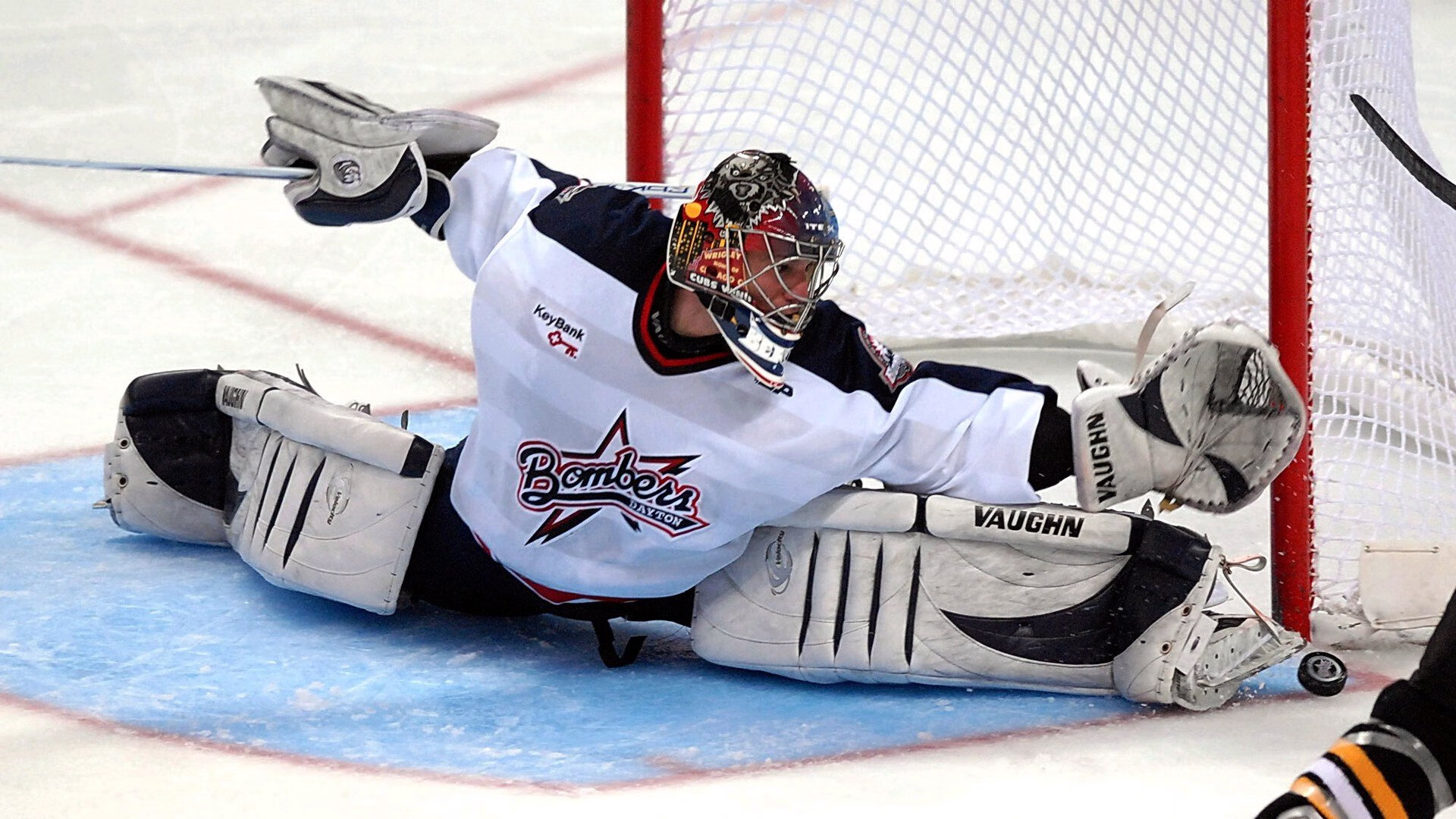 赛事期间的特色美食：台球文化的另一面，台球趣味比赛